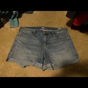 Women’s Old Navy Shorts Size 16